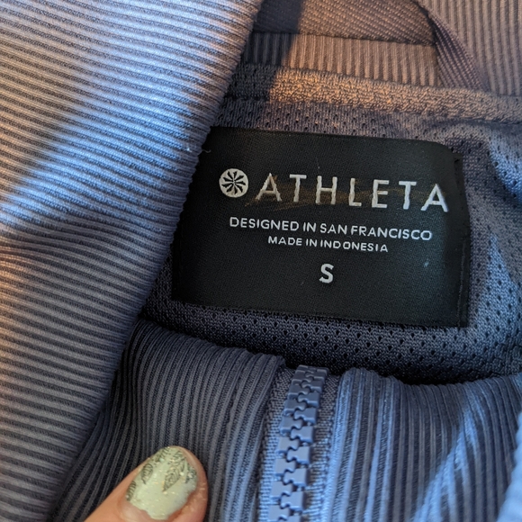 Athleta Brooklyn Bomber jacket - Picture 3 of 6
